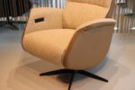 Elektrisch verstelbaar relaxfauteuil / relaxstoel Twice Pro TW-227N Large van Meubelfabriek De Toekomst in leer met stof, 3 motoren en een accu. Direct leverbaar. - Afbeelding 10