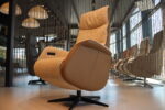 Elektrisch verstelbaar relaxfauteuil / relaxstoel Twice Pro TW-227N Large van Meubelfabriek De Toekomst in leer met stof, 3 motoren en een accu. Direct leverbaar.