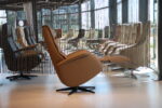 Elektrisch verstelbaar relaxfauteuil / relaxstoel Twice Pro TW-227N Large van Meubelfabriek De Toekomst in leer Noce 3 motoren en een accu. Direct leverbaar. - Afbeelding 3