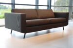 Havee Lookline 4 zits  bank model 2850 in ploegstof zwart 234 cm breed. Direct leverbaar. - Afbeelding 2