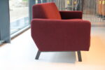 Havee Lookline model 2900 3,5 zits 210 cm breed in Stof weverij de Ploeg Alto 31 kleur Bordeaux. Direct leverbaar. - Afbeelding 4
