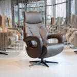 Elektrisch verstelbaar relaxfauteuil / relaxstoel Twice Pro TW-036N Large van Meubelfabriek De Toekomst in leer Prestige Brown 3 motoren en een accu. Direct leverbaar.