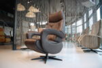 Elektrisch verstelbaar relaxfauteuil / relaxstoel Twice Pro TW-036N Large van Meubelfabriek De Toekomst in leer Prestige Brown 3 motoren en een accu. Direct leverbaar.