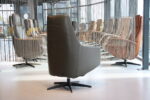 Elektrisch verstelbaar relaxfauteuil / relaxstoel Twinz 107 in Leer Polo kleur 1106 Groen van Gealux met 3 motoren en accu. Direct leverbaar. - Afbeelding 9