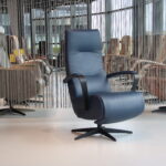Elektrisch verstelbaar relaxfauteuil / relaxstoel Jasmijn in Leer Polo 1010 kleur blauw van Gealux met 2 motoren en accu. Direct leverbaar.