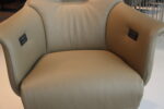 Sta op stoel Elektrisch verstelbaar relaxfauteuil Twinz 8120 in Leer Polo kleur Taupe van Gealux 3 motoren met accu. Direct leverbaar. - Afbeelding 9