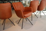 4x Gealux Eetkamerstoel Francisco / Miami draai in Leer Roma kleur Cognac. Onderstel kleur zwart. Direct leverbaar.