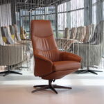 Gealux Arc 8020 modern design relaxfauteuil / relaxstoel in leer Elegance kleur Cognac met 2 motoren en een accu. Direct leverbaar.