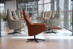 Gealux Arc 8020 modern design relaxfauteuil / relaxstoel in leer Elegance kleur Cognac met 2 motoren en een accu. Direct leverbaar. - Afbeelding 2