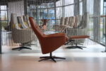 Gealux Arc 8020 modern design relaxfauteuil / relaxstoel in leer Elegance kleur Cognac met 2 motoren en een accu. Direct leverbaar. - Afbeelding 3