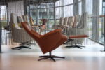 Gealux Arc 8020 modern design relaxfauteuil / relaxstoel in leer Elegance kleur Cognac met 2 motoren en een accu. Direct leverbaar. - Afbeelding 4