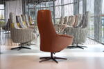 Gealux Arc 8020 modern design relaxfauteuil / relaxstoel in leer Elegance kleur Cognac met 2 motoren en een accu. Direct leverbaar. - Afbeelding 7