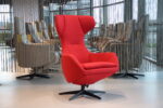 Gealux Arc 8019 modern design relaxfauteuil in Stof Polar 126 kleur rood met 1 motor en een accu. Direct leverbaar.