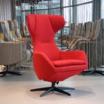Gealux Arc 8019 modern design relaxfauteuil in Stof Polar 126 kleur rood met 1 motor en een accu. Direct leverbaar.