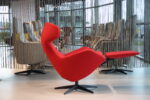 Gealux Arc 8019 modern design relaxfauteuil in Stof Polar 126 kleur rood met 1 motor en een accu. Direct leverbaar. - Afbeelding 4