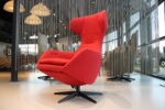 Gealux Arc 8019 modern design relaxfauteuil in Stof Polar 126 kleur rood met 1 motor en een accu. Direct leverbaar.