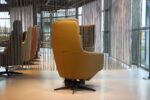 Sta op stoel Elektrisch verstelbaar relaxfauteuil Twinz 8043 in leer Prestige olive met stof multi color groen van Gealux 2 motoren met accu. Direct leverbaar. - Afbeelding 8