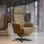 Elektrisch verstelbaar relaxfauteuil / relaxstoel Twinz 8040 in leer Prestige olive met Stof multi color groen van Gealux met 3 motoren en accu. Direct leverbaar.